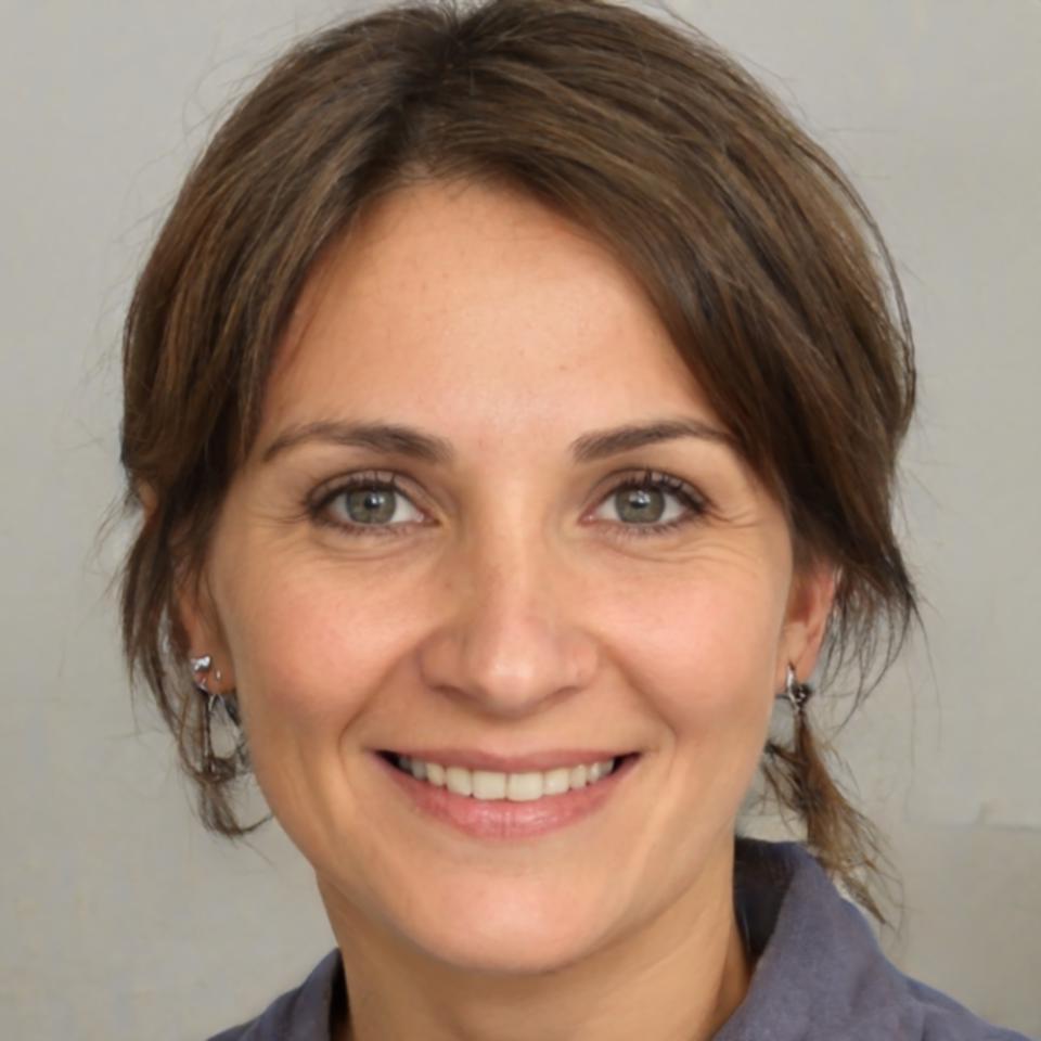 Erfahrene Steuerberaterin Marita Behrendt